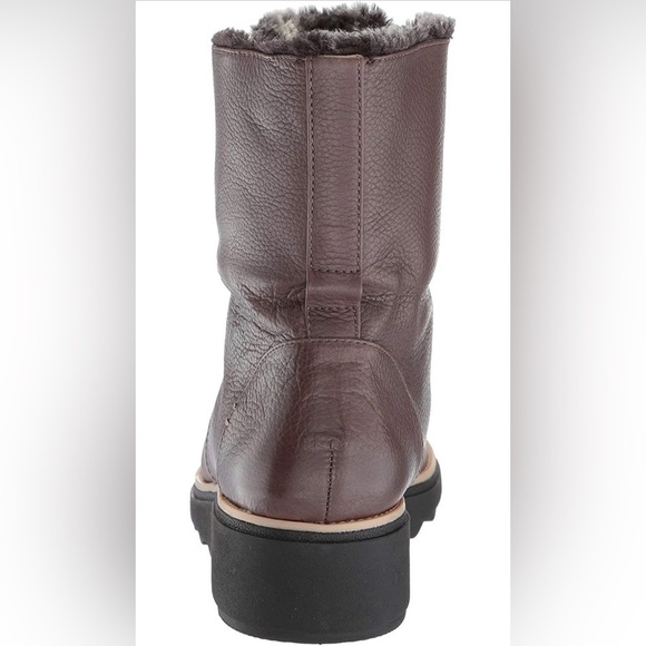 NEW Clarks Shannon Pearl Taupe Leather Lace Up Bootie Boot with Faux Fur Lining - Picture 6 of 17